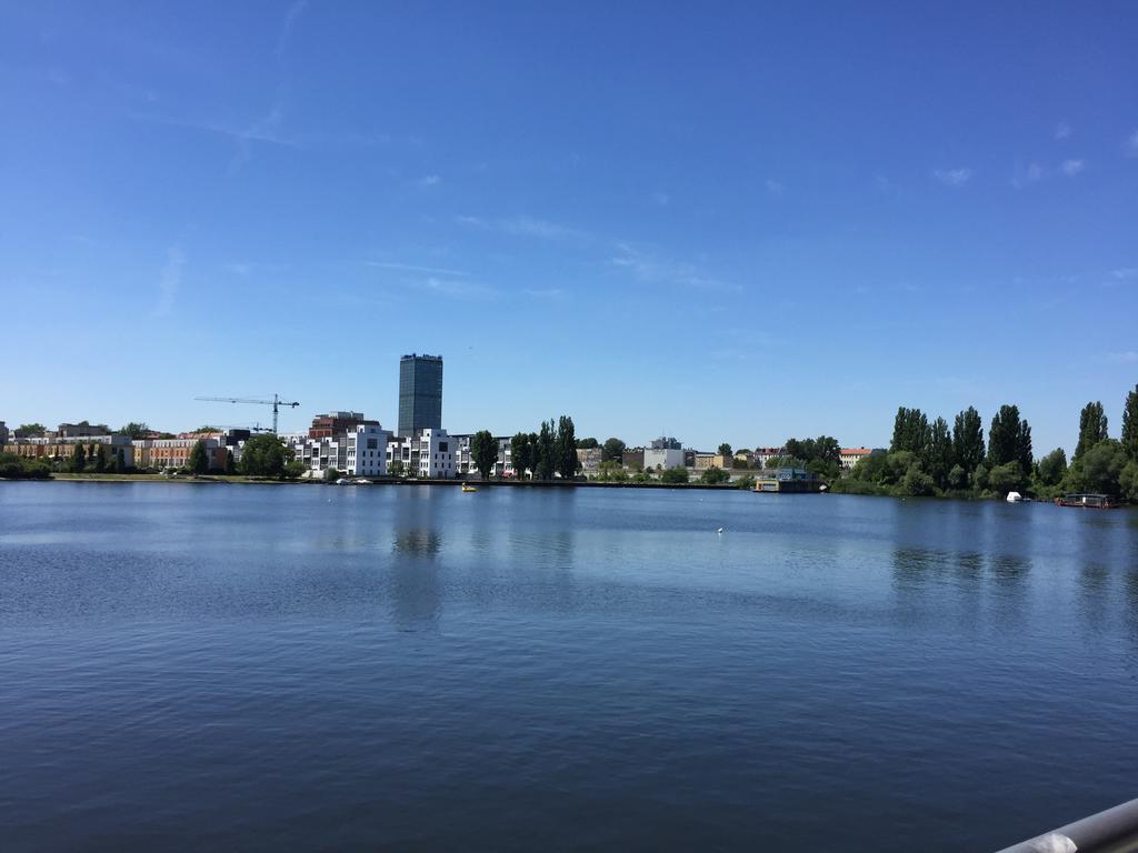 Rummelsburger Bucht Am Ostkreuz Berlino